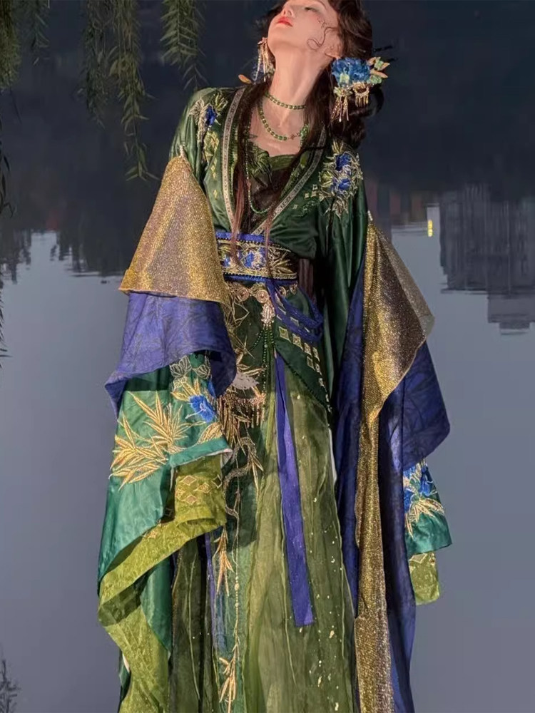 Chinese Ancient Style Green Ha - Embroidery Outfit ulasan dan harga