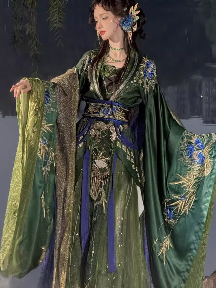 Chinese Ancient Style Green Ha - Embroidery Outfit ulasan dan harga