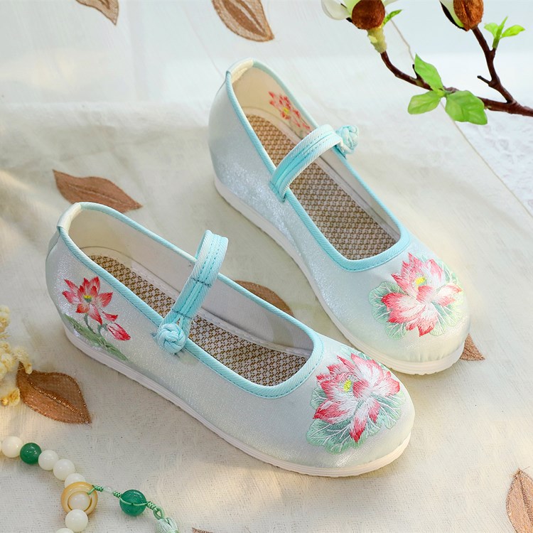 2026 Women's White & Green Lot - Embroidery Print ulasan dan harga