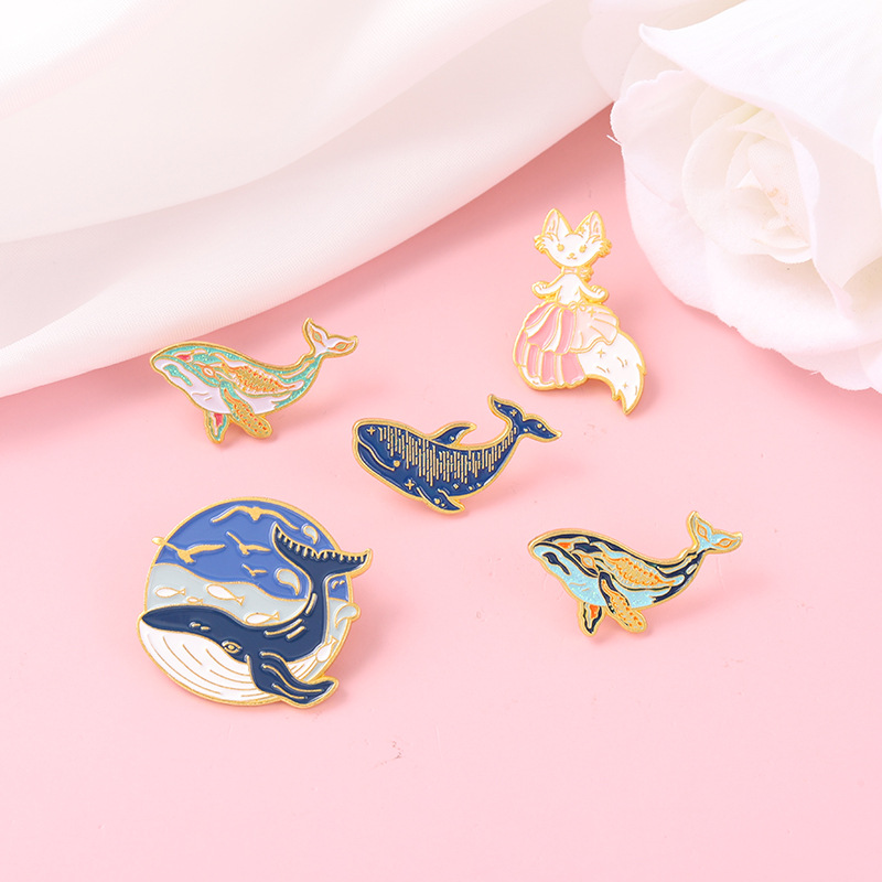Whale Enamel Pin Dreamy Humpba - Embroidery Whale ulasan dan harga