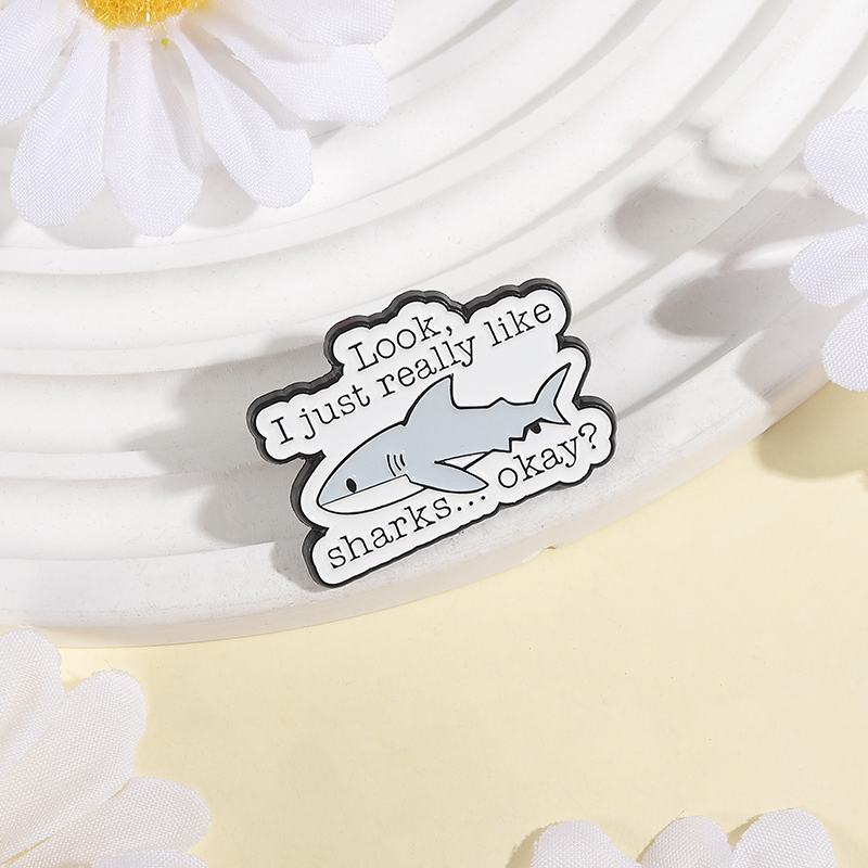 Look I Just Really Like Sharks - Embroidery Whale ulasan dan harga