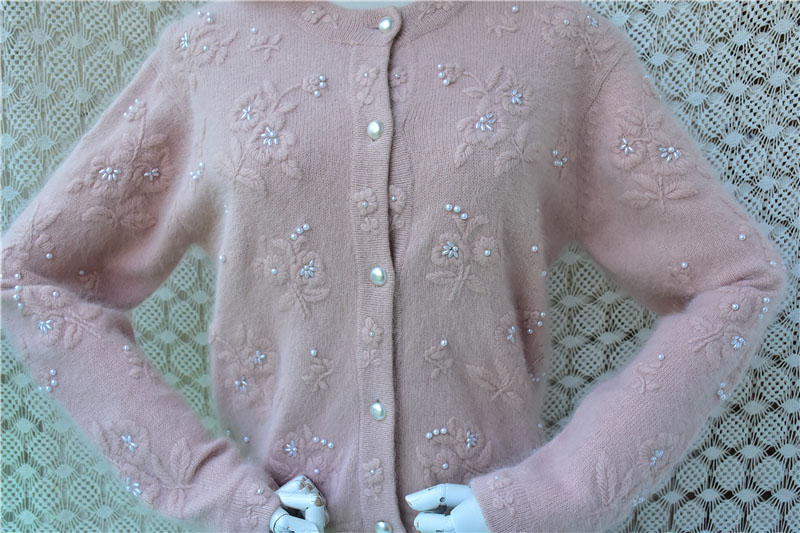 Women Vintage Embroidery Hairy - Embroidery Rabbit ulasan dan harga