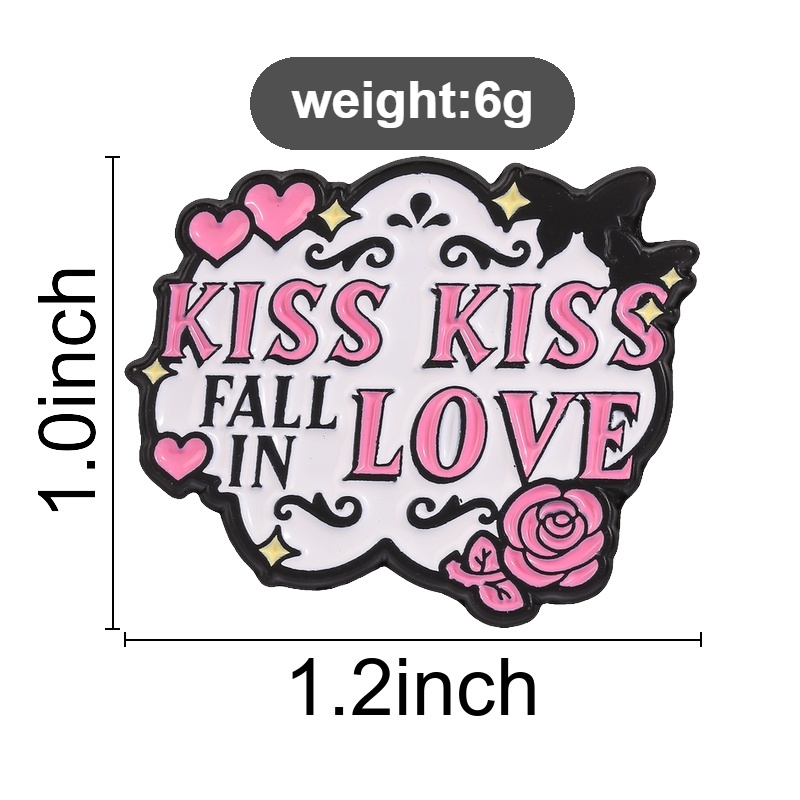 Kiss Kiss Fall In Love Badge P - Embroidery Kiss ulasan dan harga