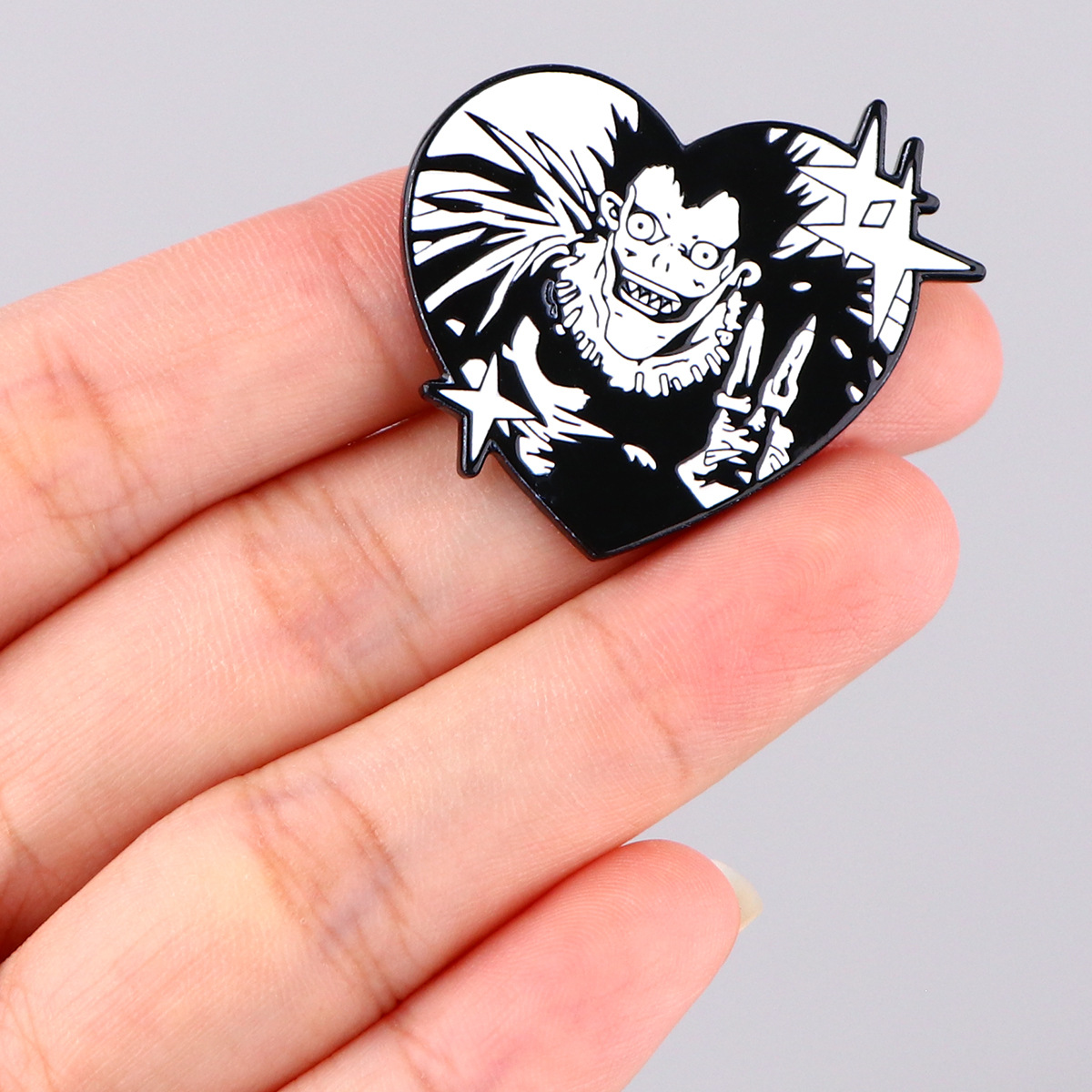 Death Note Alloy Enamel Brooch - Embroidery Tulle ulasan dan harga